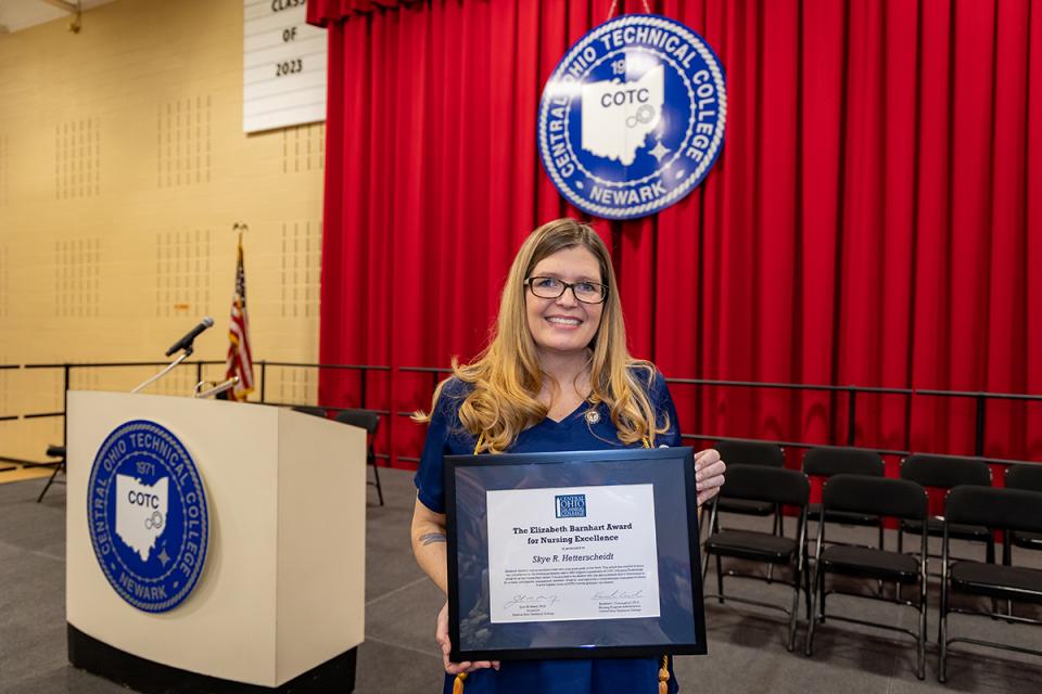 Barnhart Award Recipient for Spring 2023 Skye Hetterscheidt.